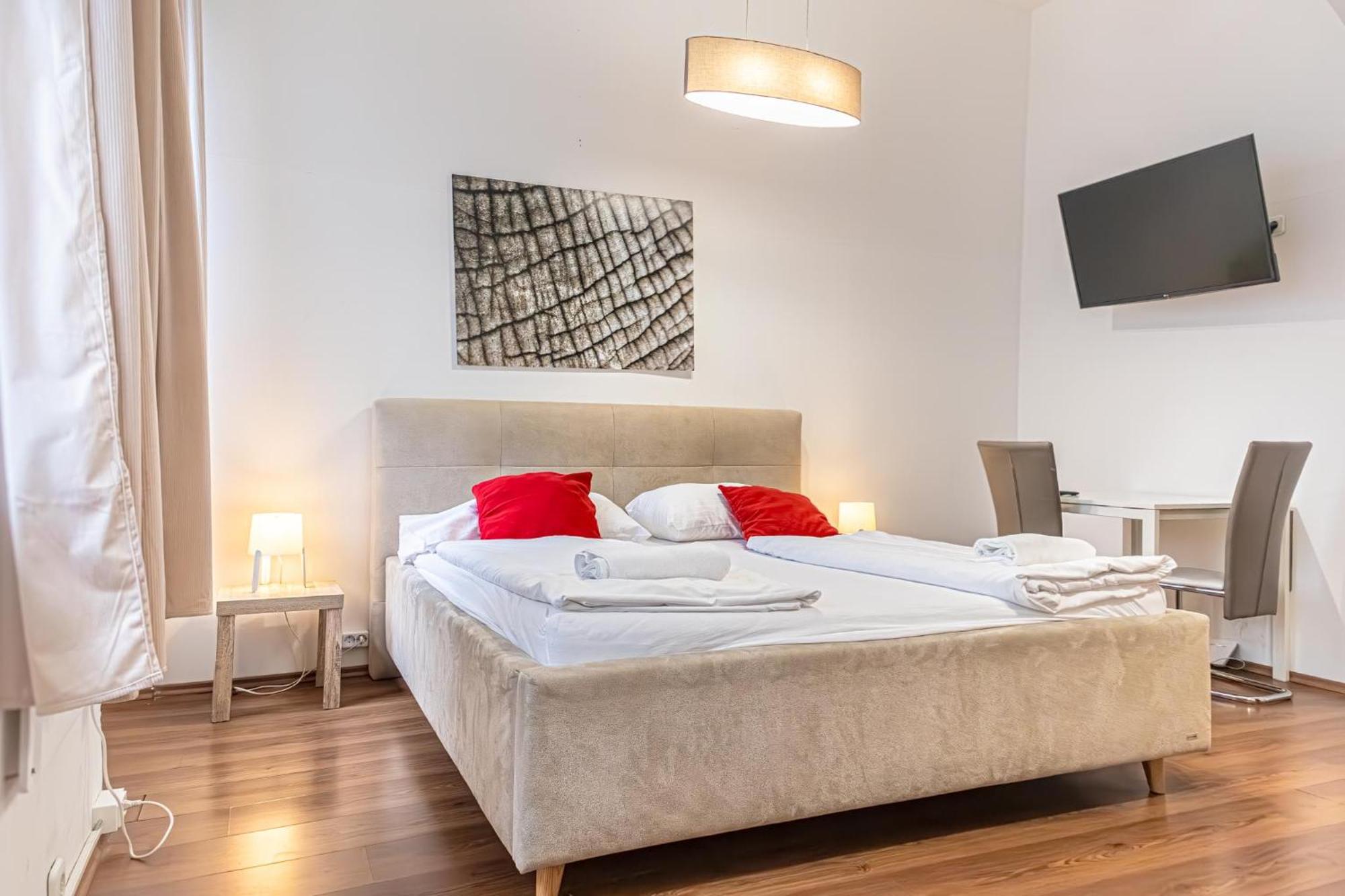 Modern 1Br Apart- Suitable For Longstays Вена Экстерьер фото